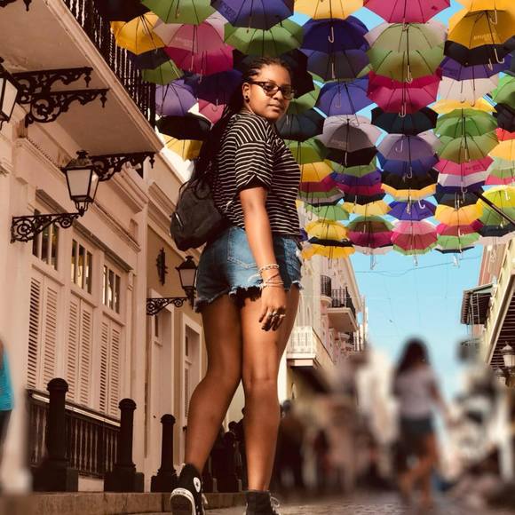 Meet your Posher, Thalisha - Picture 1 of 1